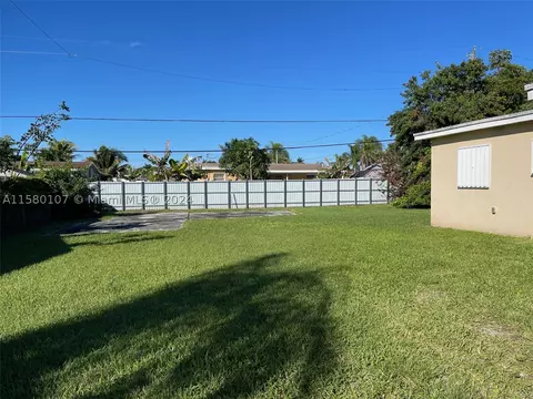 11011 SW 224th St, Miami, FL 33170