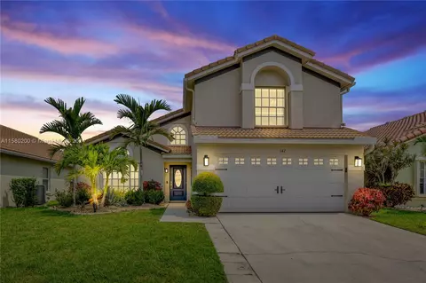 147 Stonebriar Blvd, Jupiter, FL 33458