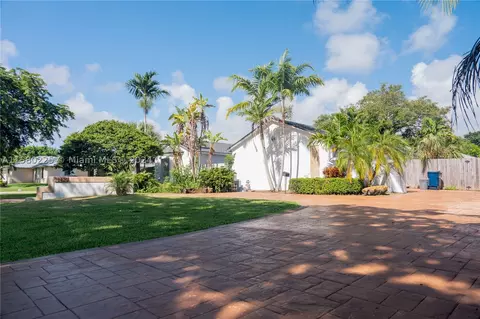 18420 Caribbean Blvd, Cutler Bay, FL 33157