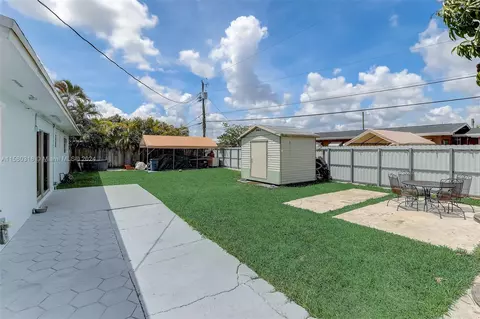 4660 W 8th Ct, Hialeah, FL 33012 photo 41
