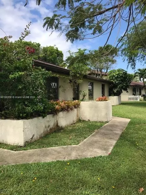 Undisclosed, Miami, FL 33175