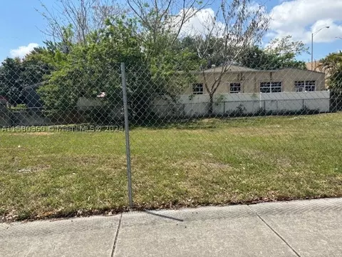 4727 NW 6th Ave, Miami, FL 33127