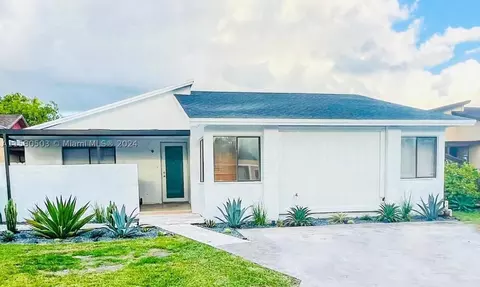 3469 SW 113th Pl, Miami, FL 33165