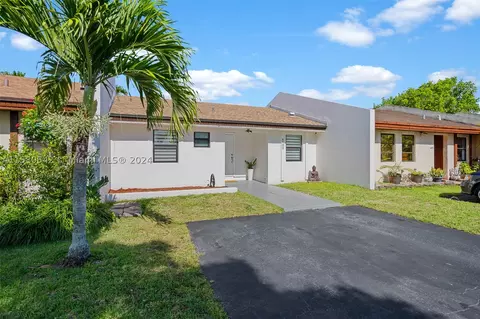 4905 SW 137th Ct #4905, Miami, FL 33175