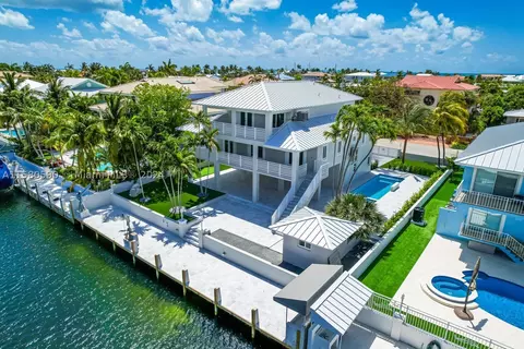 418 Laguna Ave, Key Largo, FL 33037