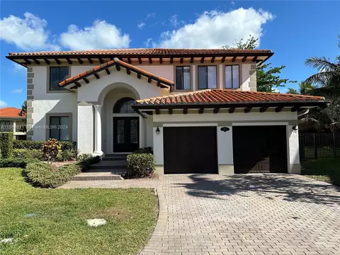 7516 SW 190th St, Cutler Bay, FL 33157