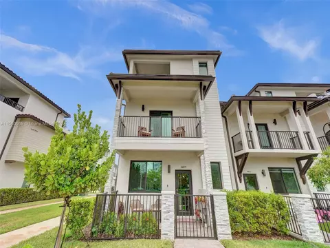 4489 NW 83rd Path #4489, Doral, FL 33166