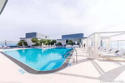 1000 Brickell Plz #PH6005, Miami, FL 33131