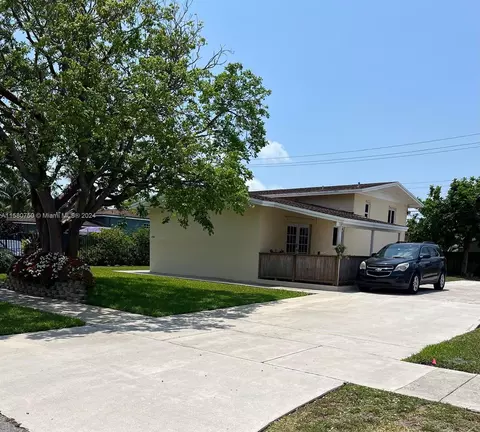 1350 NE 205th Ter, Miami, FL 33179