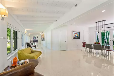 656 Alhambra Cir, Coral Gables, FL 33134