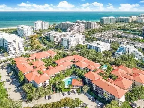 55 Ocean Lane Dr #3034, Key Biscayne, FL 33149