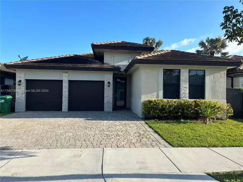 15101 SW 28th St, Miami, FL 33185