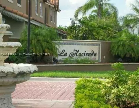 18350 NW 68th Ave #I., Hialeah, FL 33015