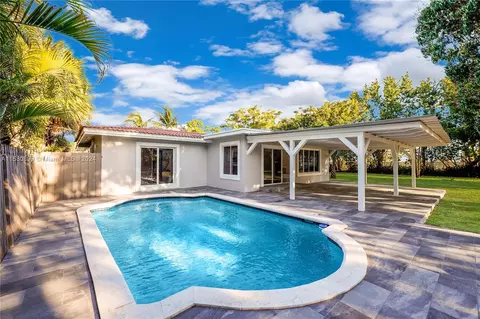 1443 S Cypress Rd, Pompano Beach, FL 33060