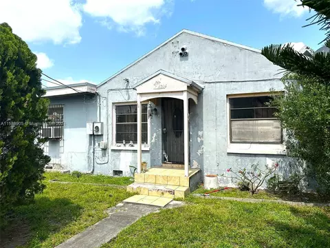 3205 NW 69th St, Miami, FL 33147