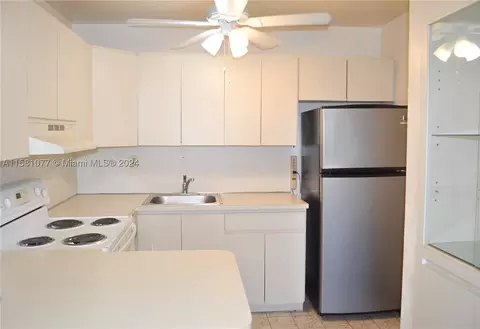 3551 SW 9th Ter #515, Miami, FL 33135