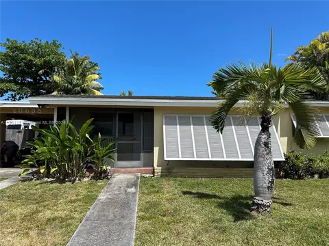 20635 Jacaranda Rd, Cutler Bay, FL 33189
