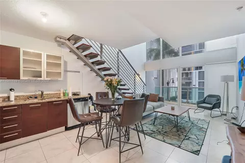 41 SE 5th St #304, Miami, FL 33131