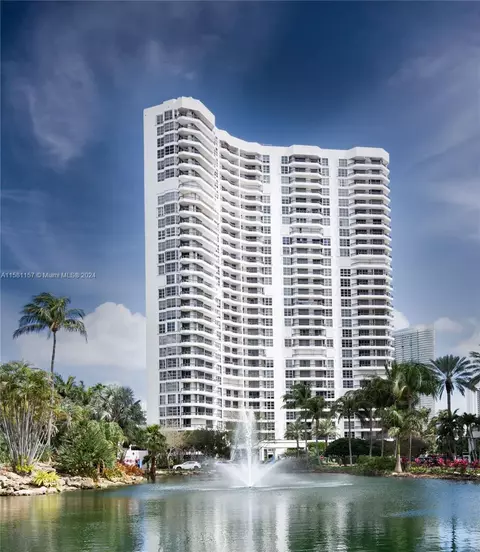 19195 Mystic Pointe Dr #2908, Aventura, FL 33180
