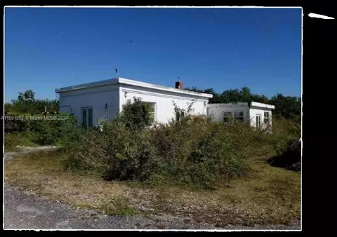 312 St, Homestead, FL 33033