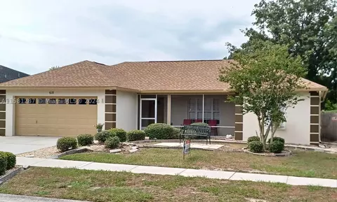 618 Lakemont Dr, Brandon, FL 33510