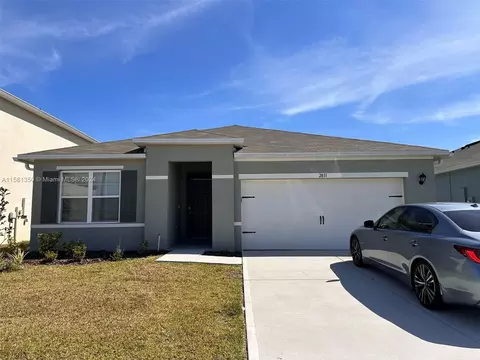 2811 Ivy Lake Rd, Lakeland, FL 33811