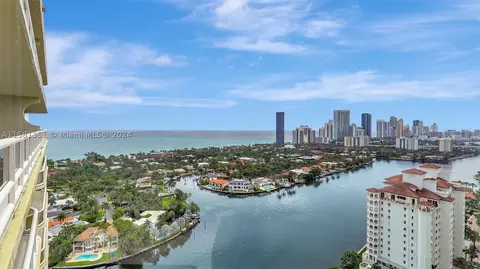20191 E Country Club Dr #PH9, Aventura, FL 33180