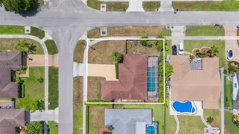 17689 Woodview Ter, Boca Raton, FL 33487