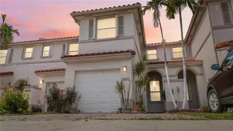 10972 NW 43rd Ter, Doral, FL 33178