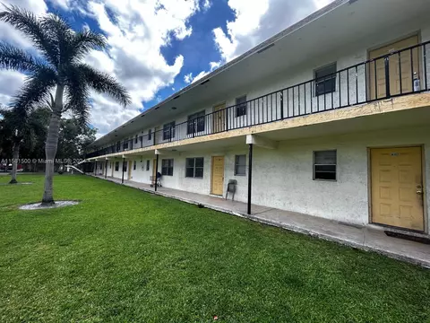 4160 NW 21st St #A148, Lauderhill, FL 33313