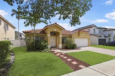 18427 NW 9th Ct, Pembroke Pines, FL 33029