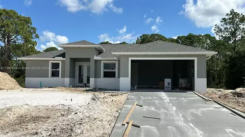 8035 Melody, Labelle, FL 33935