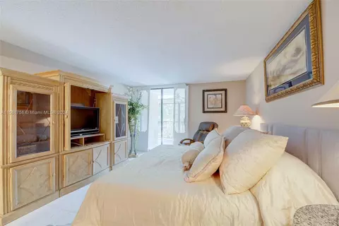 2808 N 46th Ave #E447, Hollywood, FL 33021 photo 16
