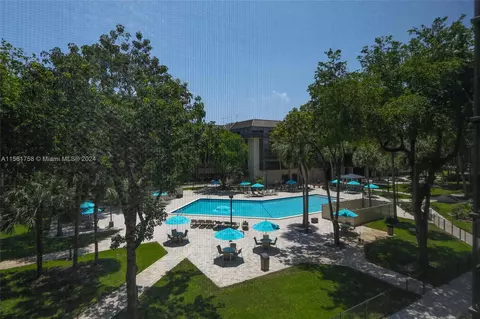 2808 N 46th Ave #E447, Hollywood, FL 33021 photo 32