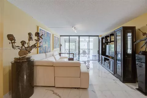 2808 N 46th Ave #E447, Hollywood, FL 33021 photo 3