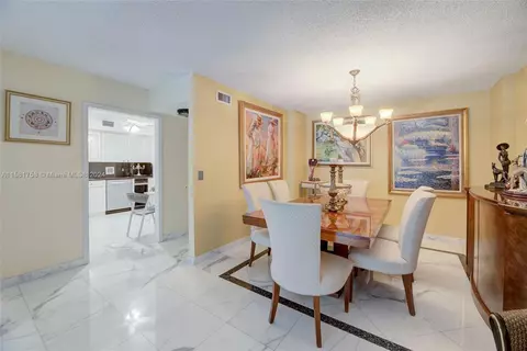 2808 N 46th Ave #E447, Hollywood, FL 33021 photo 9
