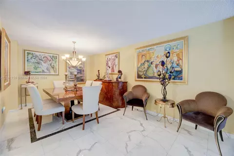 2808 N 46th Ave #E447, Hollywood, FL 33021 photo 8