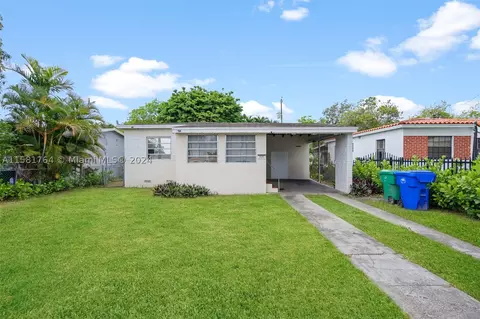 5570 SW 5th Ter, Miami, FL 33134