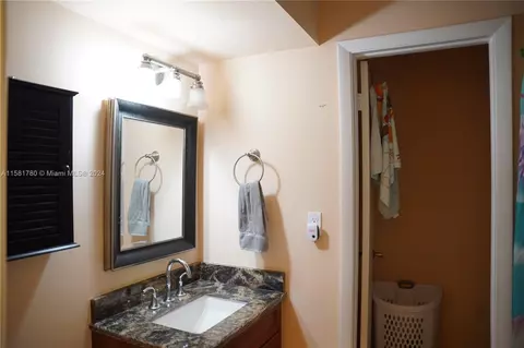 Bath - 16500 Bridge End Rd, Miami Lakes, FL 33014 photo 3 of 3