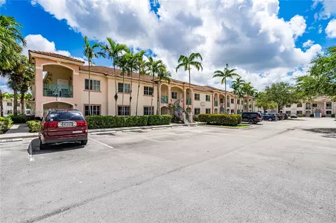 7760 NW 22nd St #205, Pembroke Pines, FL 33024