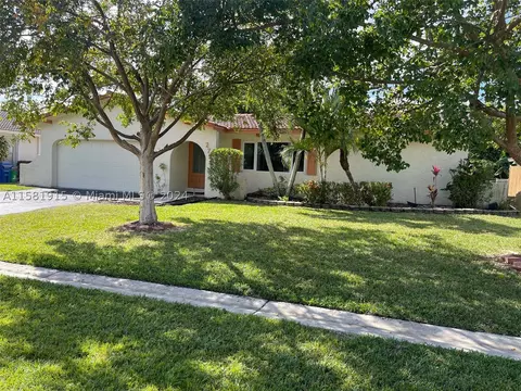 2794 NW 121st Dr, Coral Springs, FL 33065