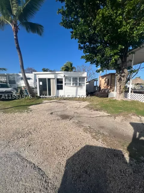 56 Sweeting, Key Largo, FL 33037