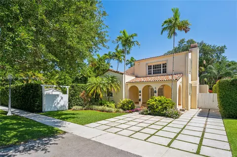 5730 SW 49th St, Miami, FL 33155