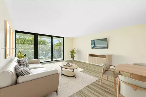 1101 River Reach Dr #202, Fort Lauderdale, FL 33315