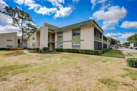 4131 NW 88th Ave #101, Coral Springs, FL 33065