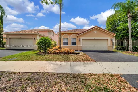 4461 Sago Cir, Weston, FL 33331