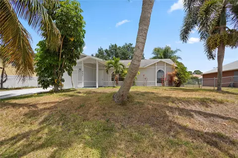 4137 SW Batavia St, Port Saint Lucie, FL 34953