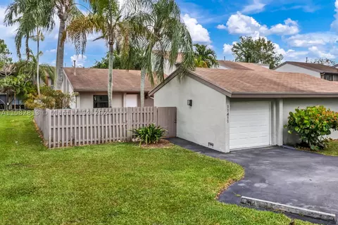 11411 SW 112th St #11411, Miami, FL 33176