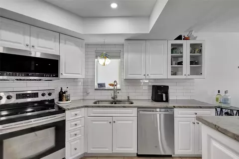 237 Seabreeze Cir, Jupiter, FL 33477 photo 22