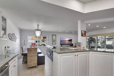 237 Seabreeze Cir, Jupiter, FL 33477 photo 24